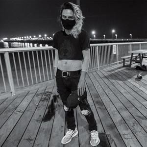 Meet your Posher, Léon